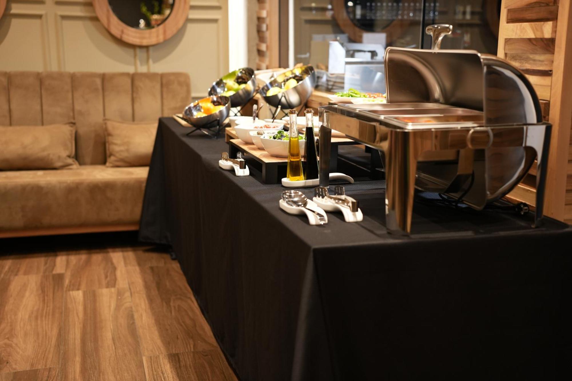 La Suite Boutique Hotel Tirana Zewnętrze zdjęcie
