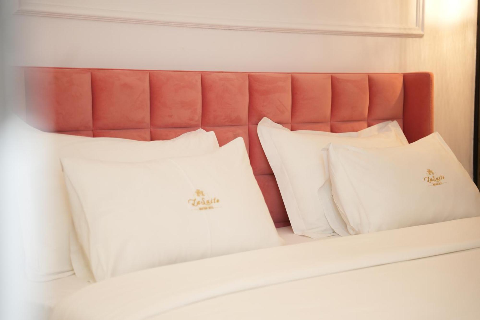 La Suite Boutique Hotel Tirana Zewnętrze zdjęcie