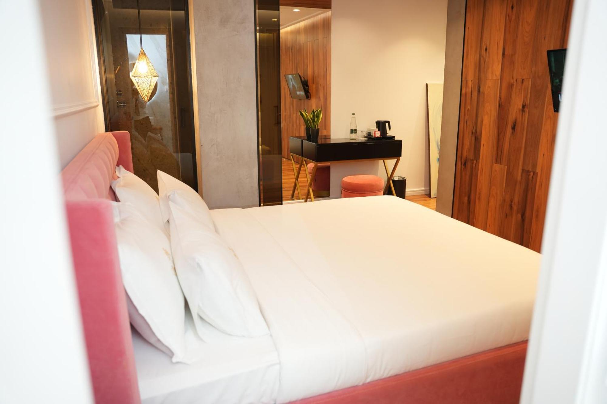 La Suite Boutique Hotel Tirana Zewnętrze zdjęcie