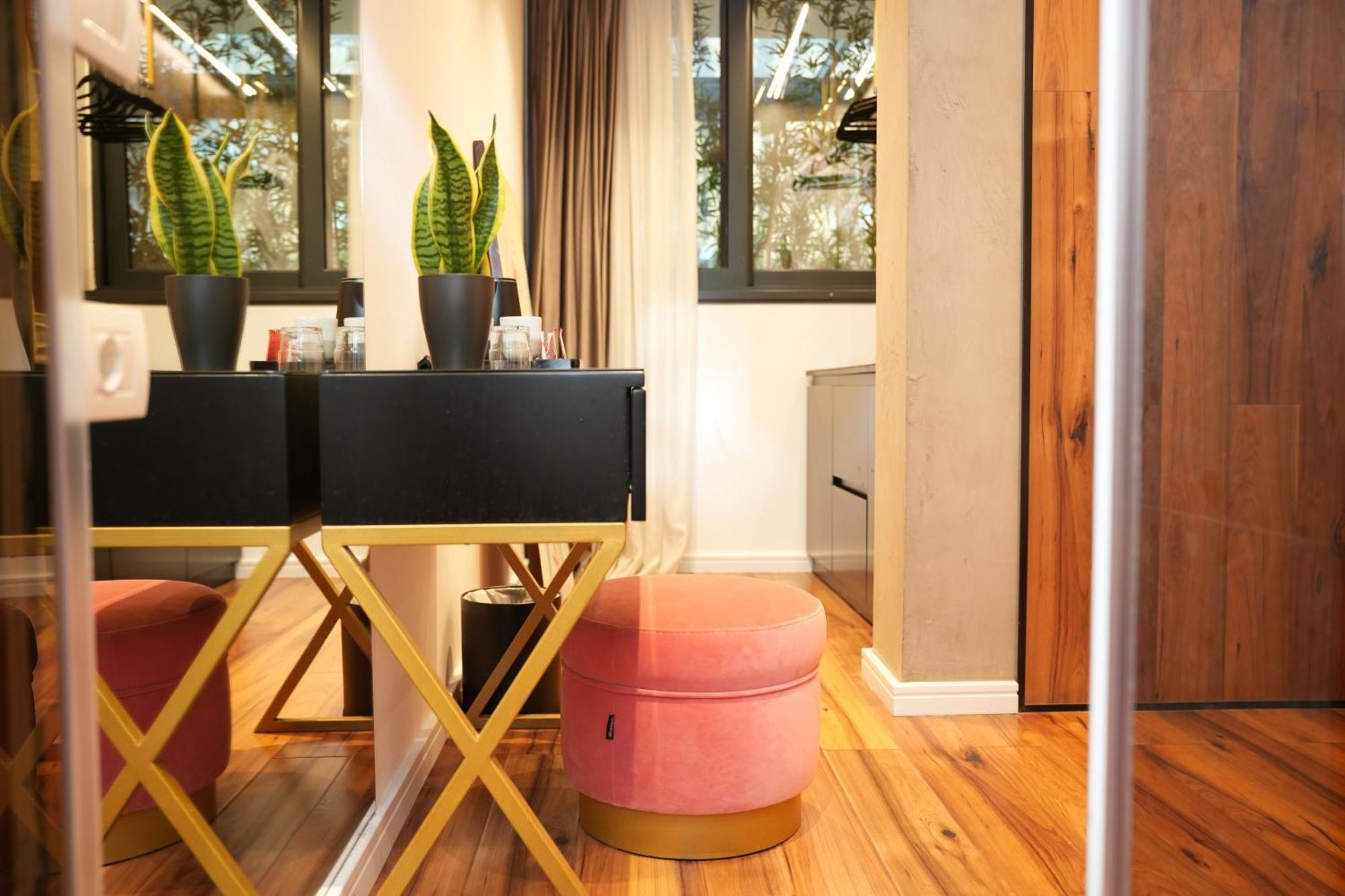La Suite Boutique Hotel Tirana Zewnętrze zdjęcie