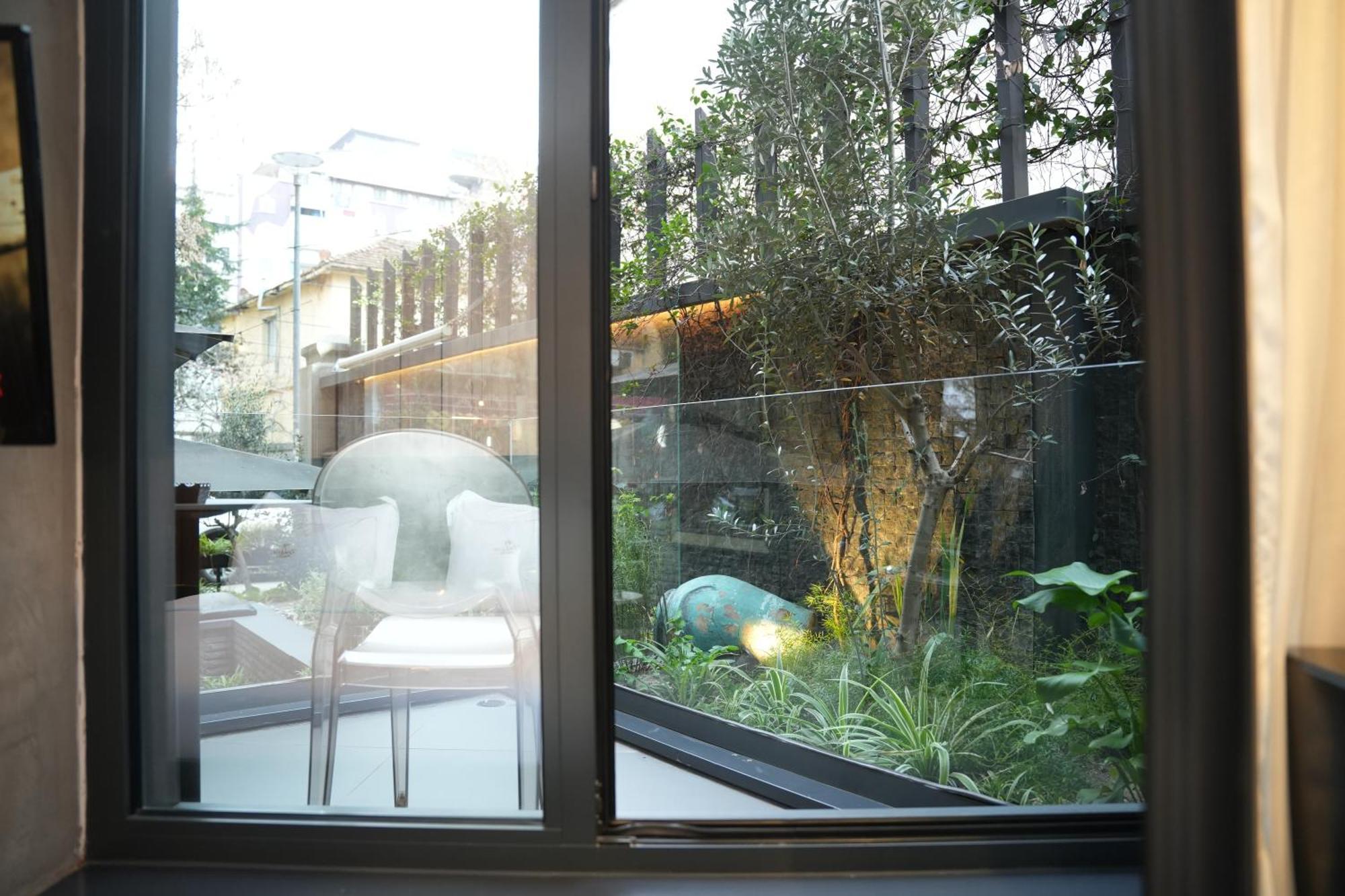 La Suite Boutique Hotel Tirana Zewnętrze zdjęcie