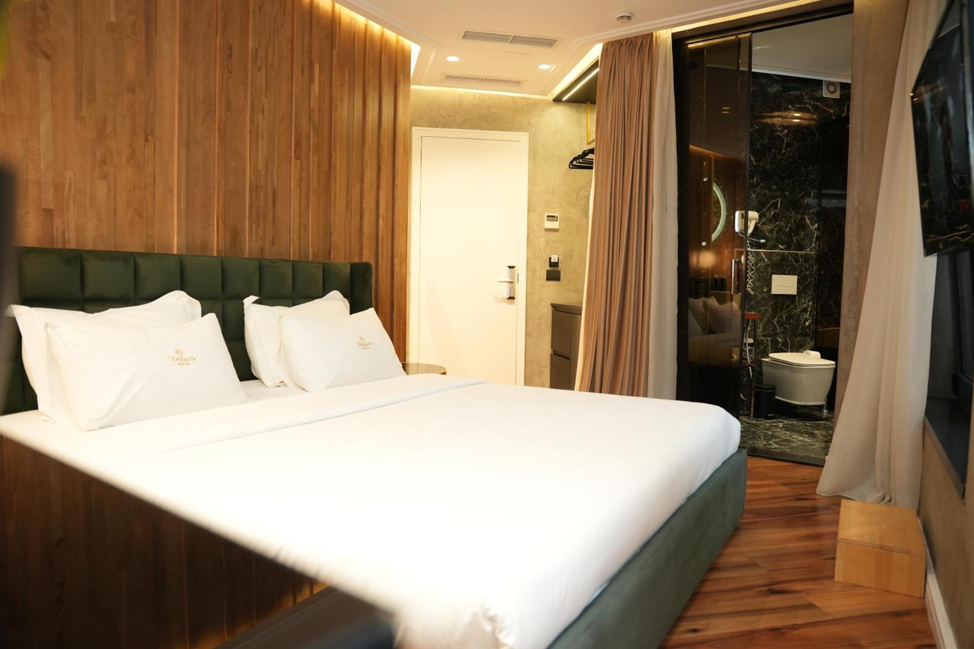 La Suite Boutique Hotel Tirana Zewnętrze zdjęcie