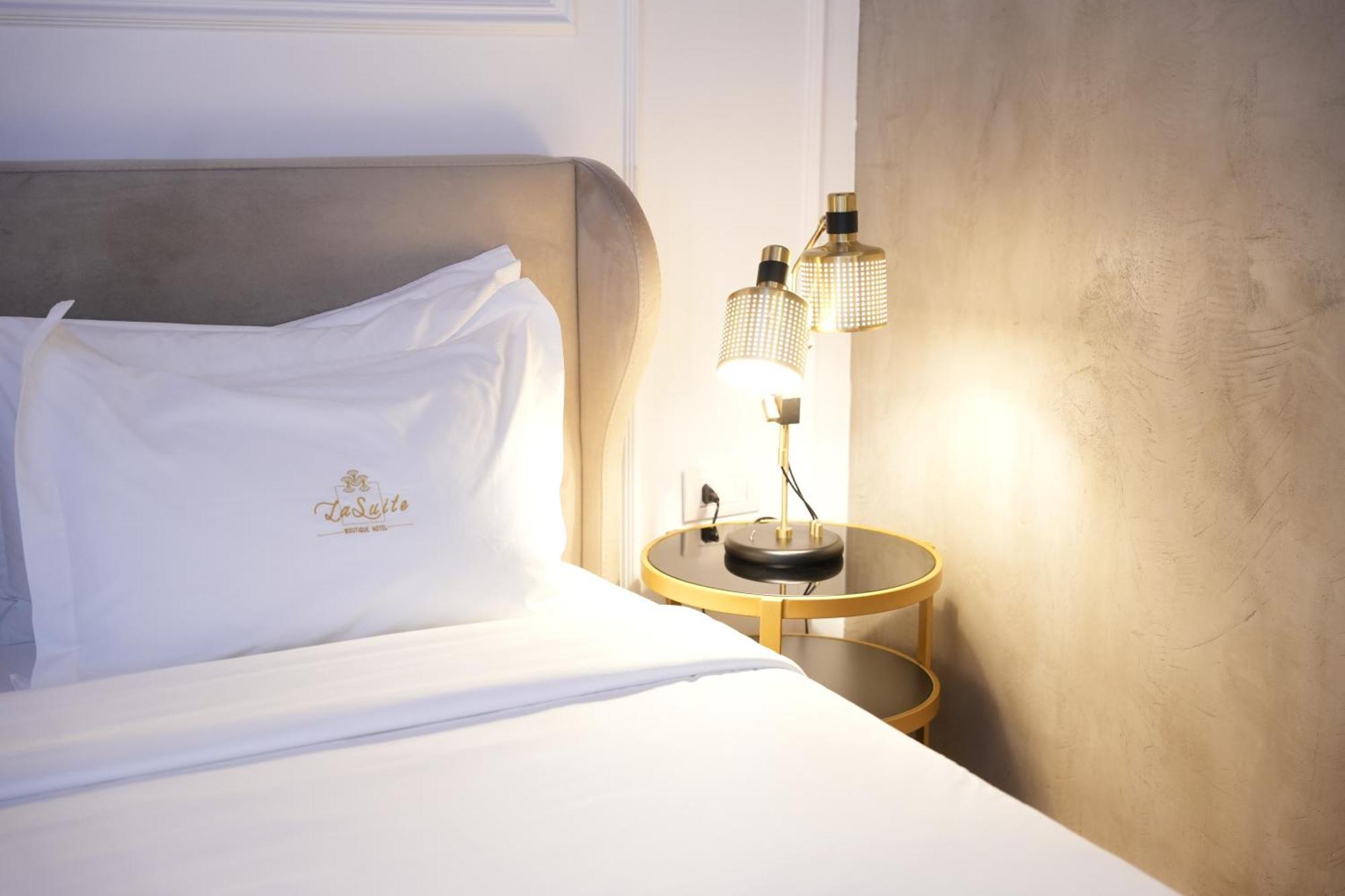 La Suite Boutique Hotel Tirana Zewnętrze zdjęcie
