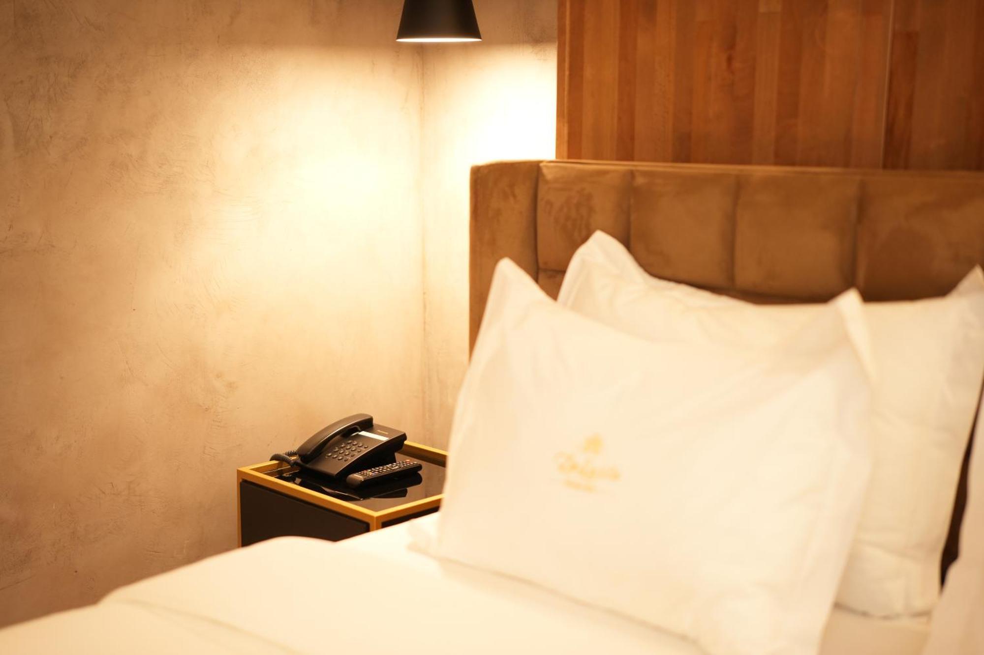 La Suite Boutique Hotel Tirana Zewnętrze zdjęcie