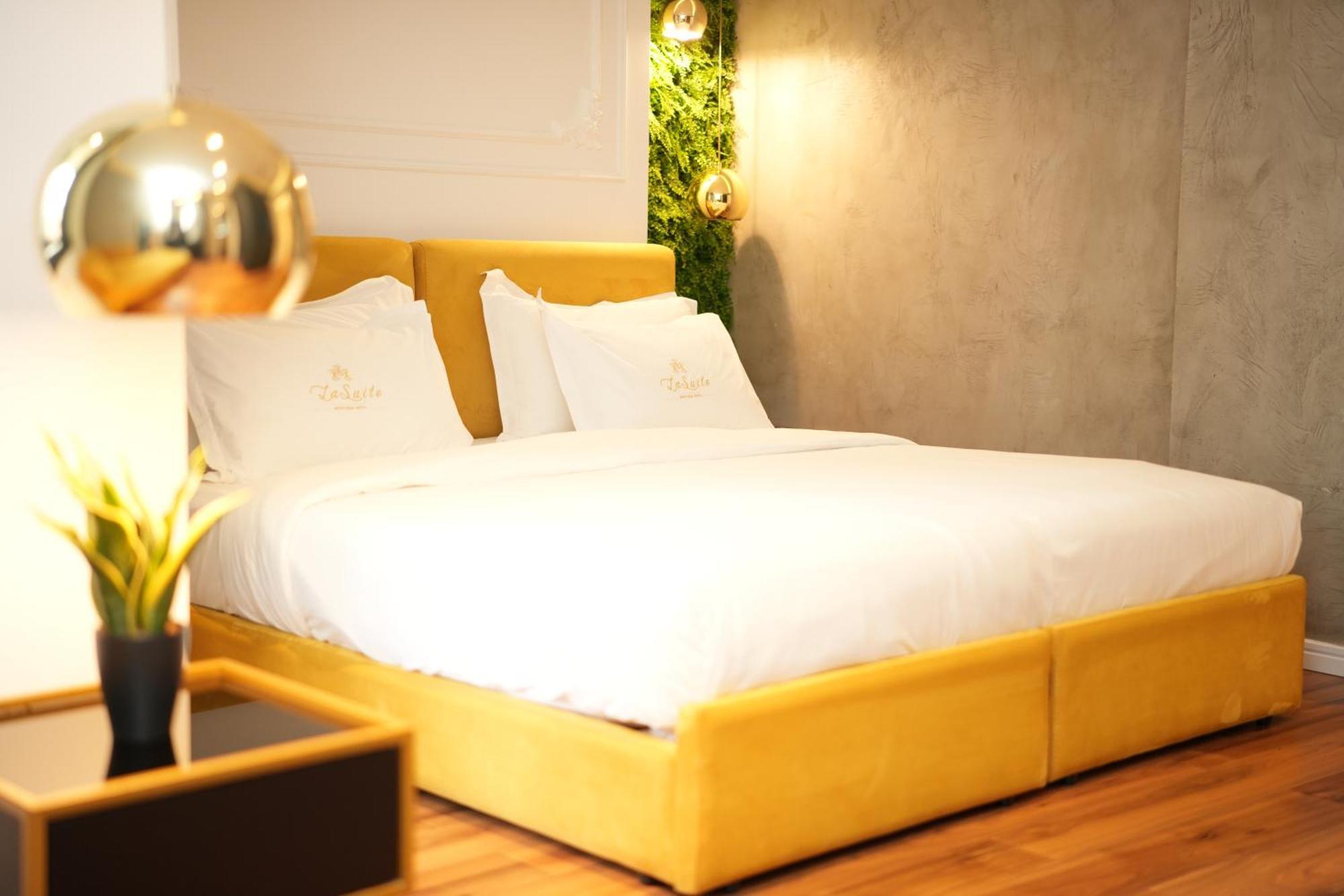 La Suite Boutique Hotel Tirana Zewnętrze zdjęcie